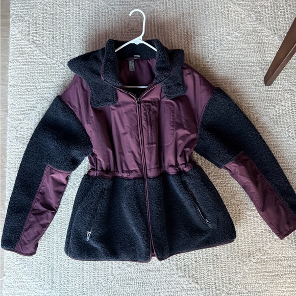 Sweaty Betty peplum jacket - Picture 1 of 7